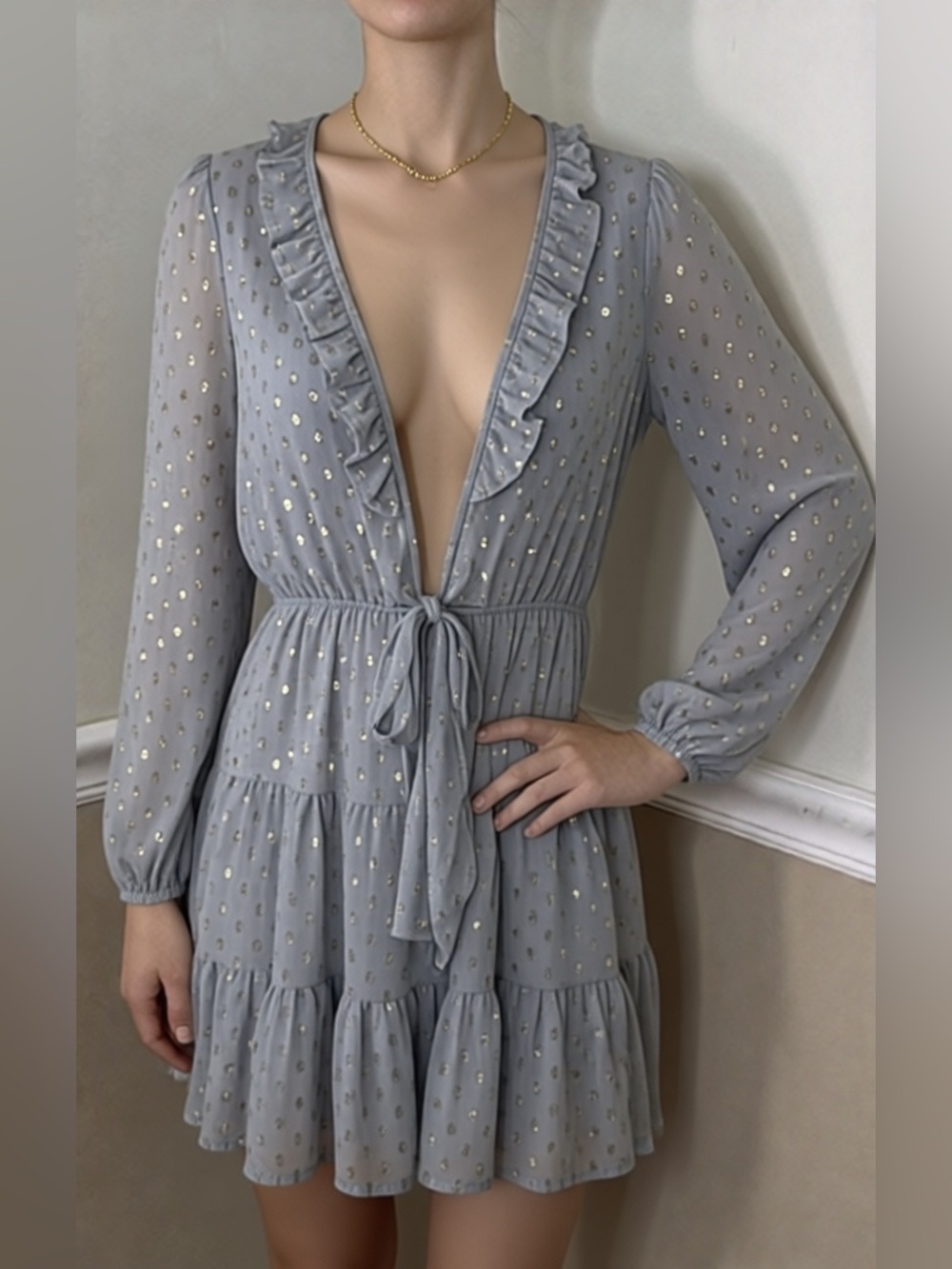 🎉 2 for $20! Vici Light Gray Deep V Ruffle Tiered Dress with Gold Dots - small
